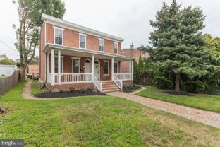 1821 Delaware Ave #B - Photo 1 of 1