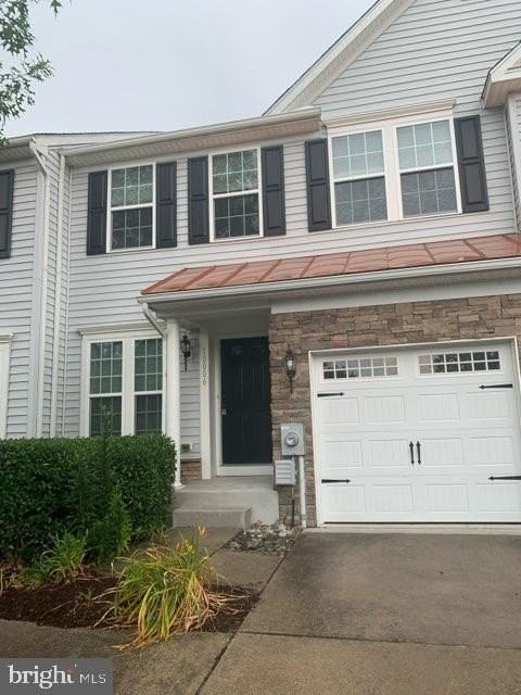 10006 Iron Pointe Dr #804A8 - Photo 2 of 24