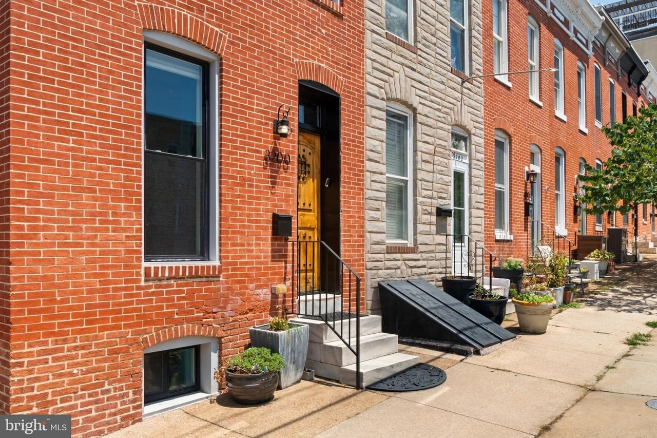 3200 Fleet St - Photo 3 of 38