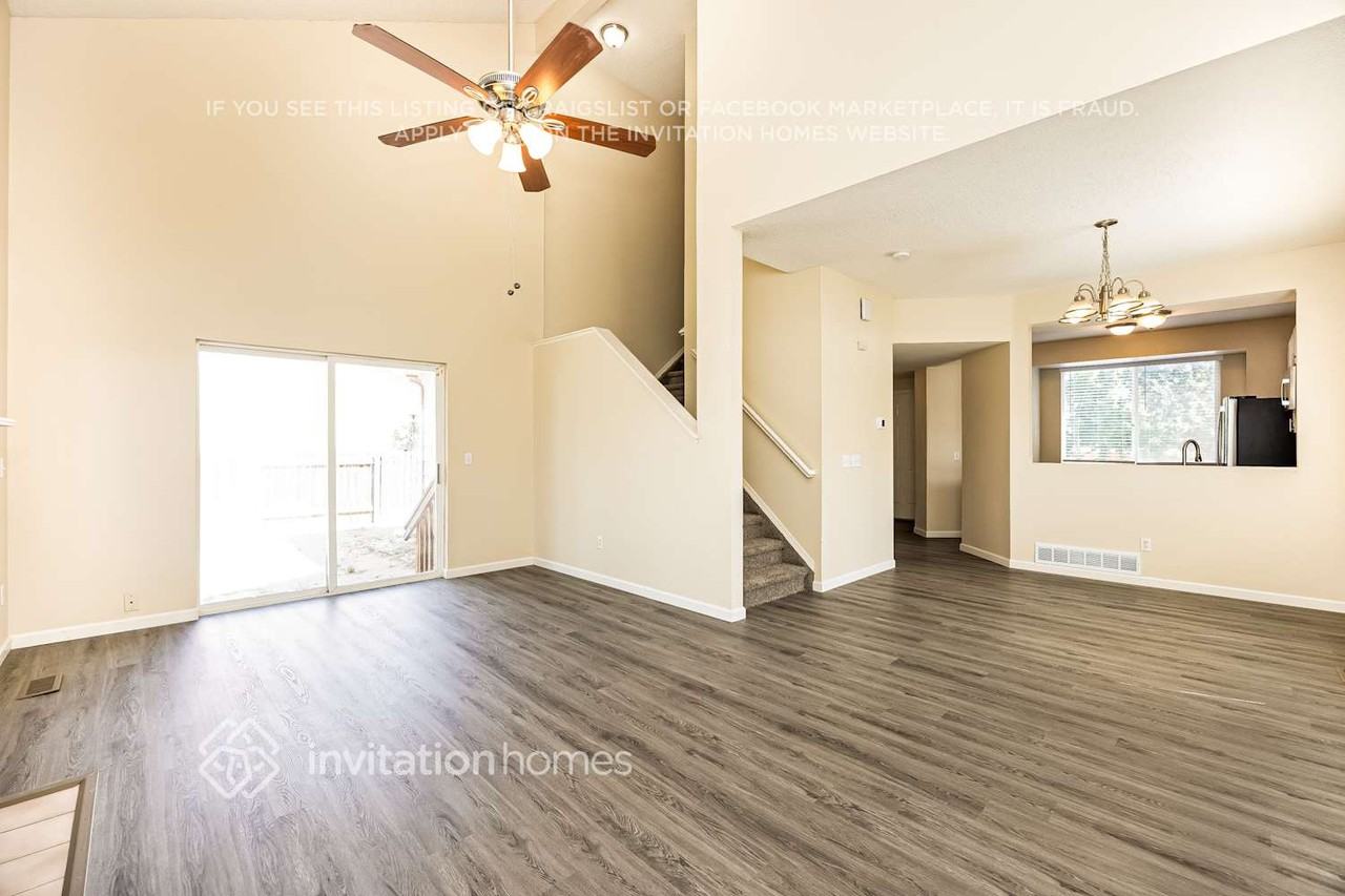 2990 Frazier Ln - Photo 6 of 20