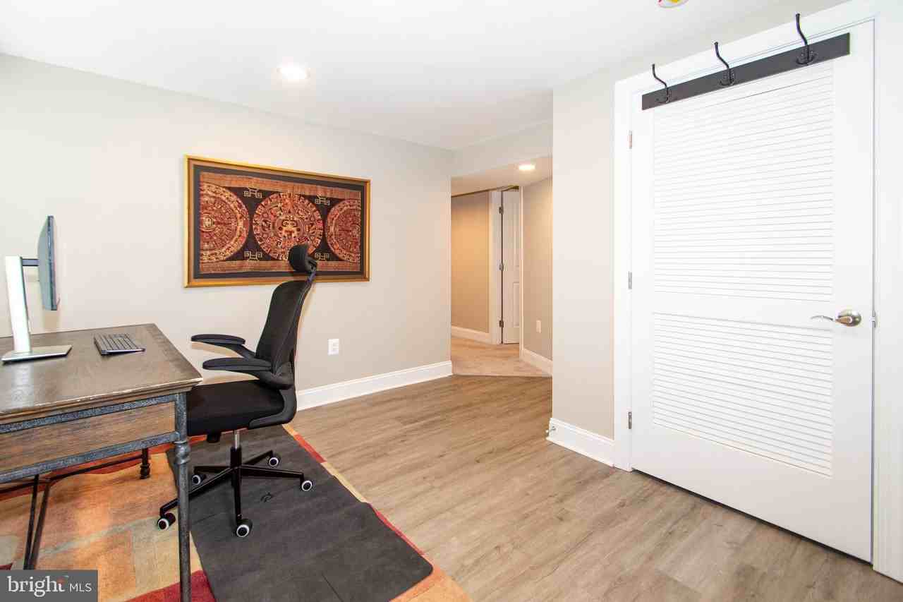 11 Arthur Dr W - Photo 4 of 30