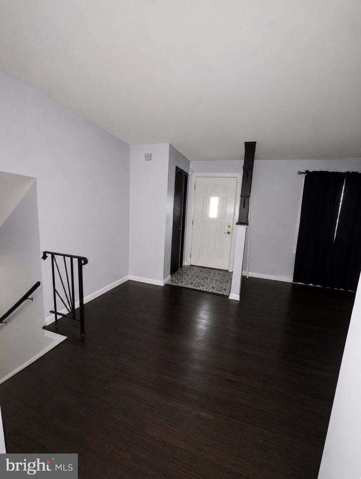 6003 Joyce Dr - Photo 2 of 15