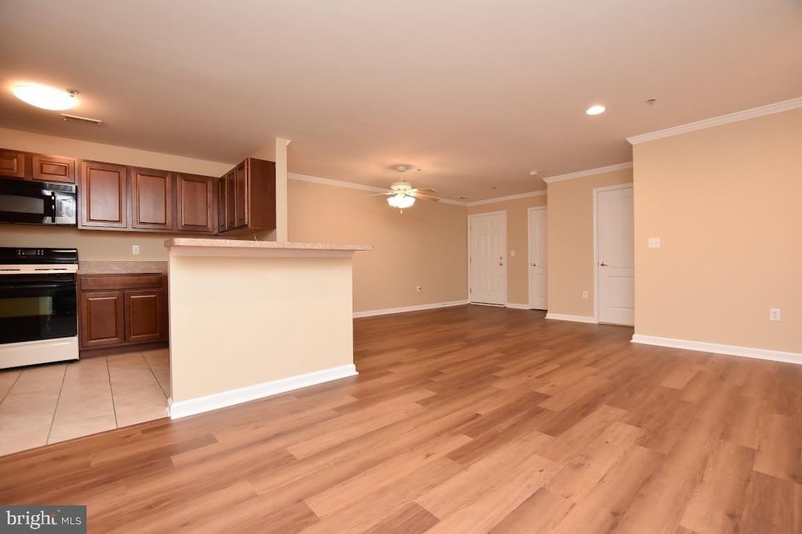 342 Nicholas Dr - Photo 5 of 21