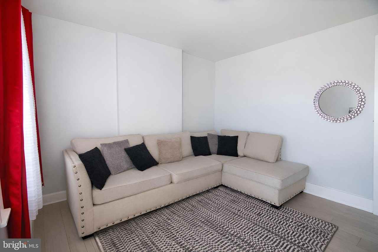 203 3rd St - Photo 4 of 15