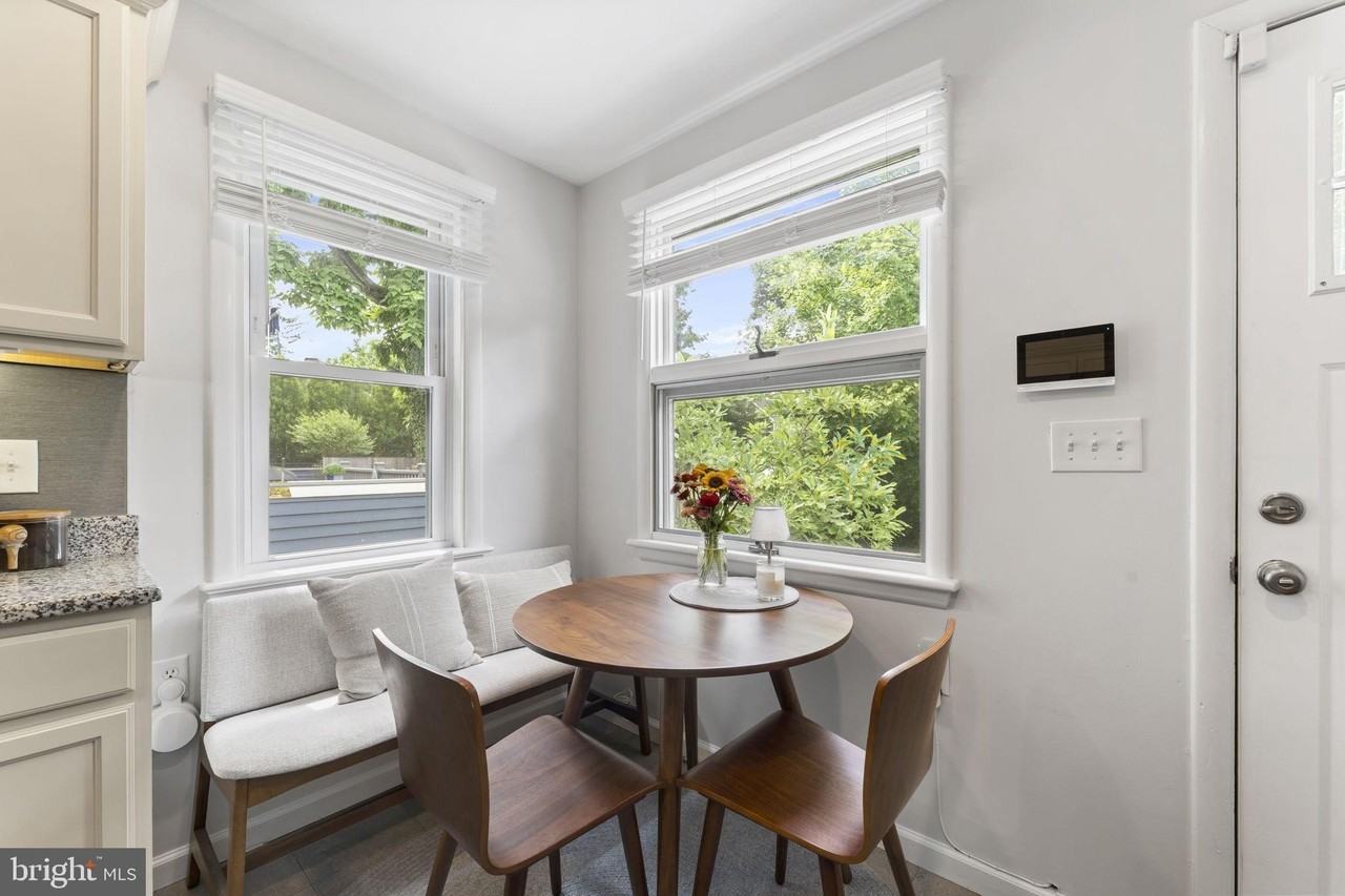 104 East St - Photo 6 of 20