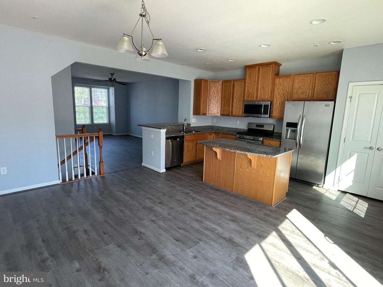222 Compass Dr - Photo 6 of 50