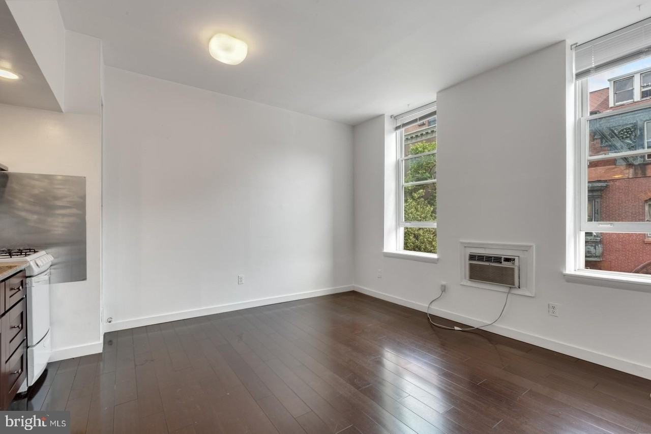 2137 Spruce St #4 - Photo 2 of 13