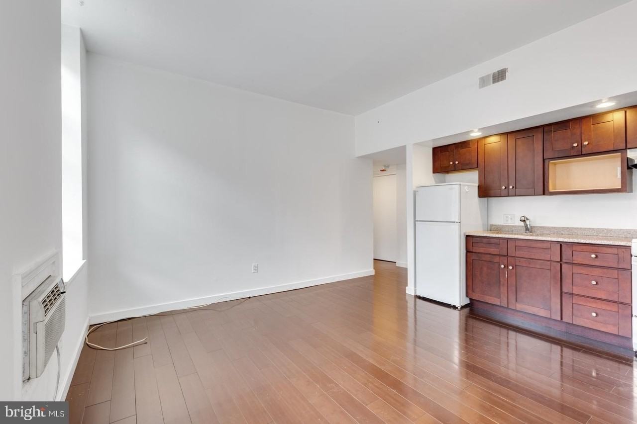 2137 Spruce St #4 - Photo 5 of 13