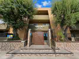 featured image of 6130 Reseda Blvd