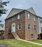 featured image of 7925 Gunston Woods Pl