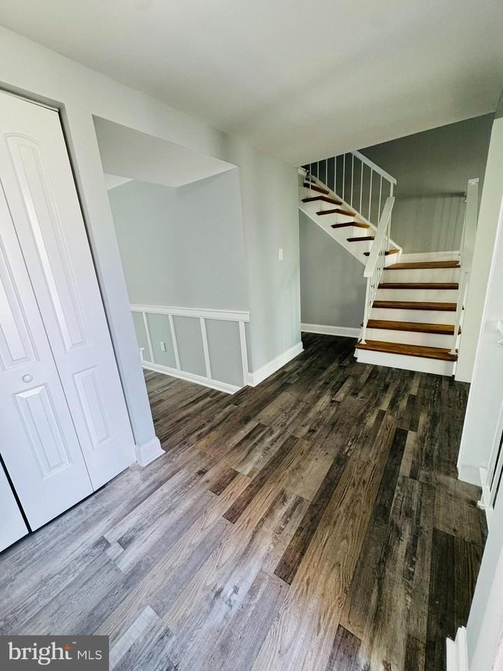 13386 Hungerford Pl - Photo 7 of 32