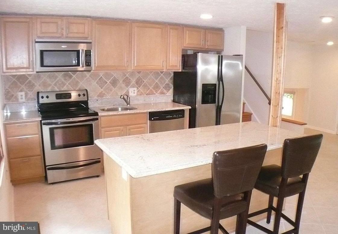 12259 Turkey Wing Ct - Photo 5 of 19
