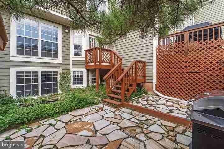 21163 Crocus Ter - Photo 3 of 33