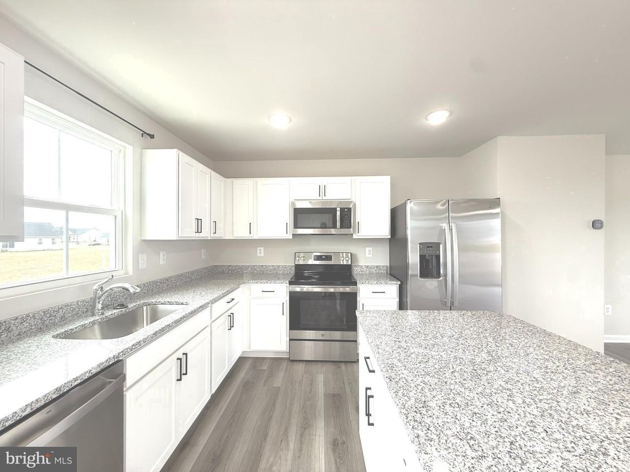 365 Otero Ln - Photo 4 of 45