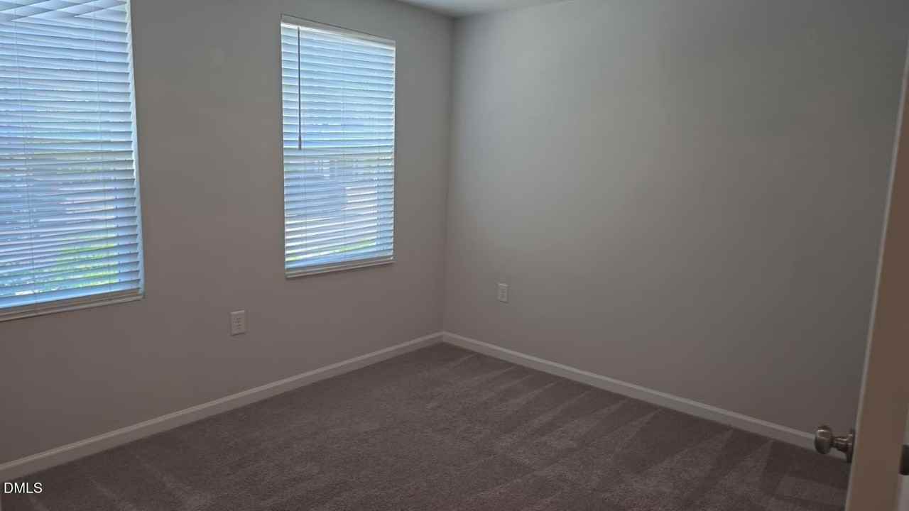 632 Gimari Dr - Photo 4 of 37