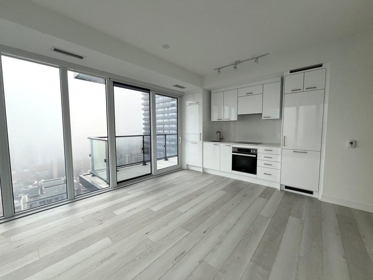 634 Church St - Photo 2 of 20