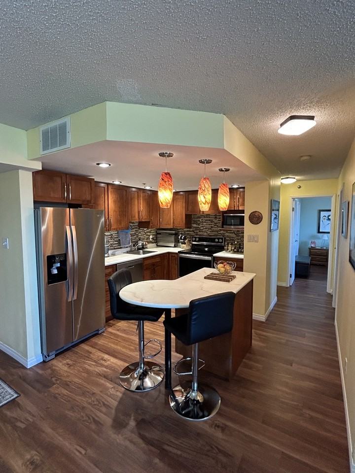 2206 - 311 6th Avenue North, Saskatoon Approx. 978 sq. ft. Furnished Condo | 2 Bedrooms | 1 Bathroom - Photo 4 of 36