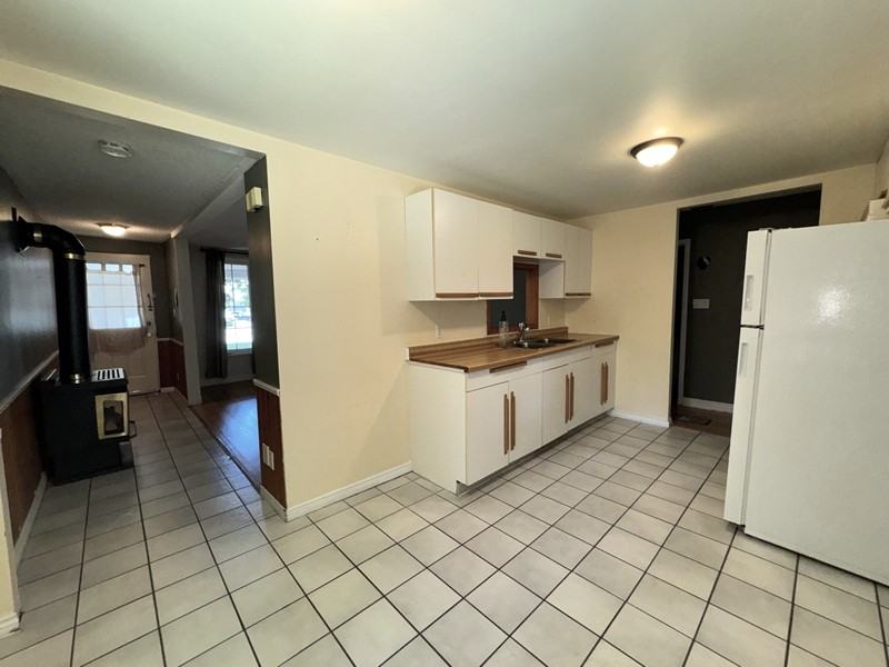 22 McDonald Street - Photo 5 of 20