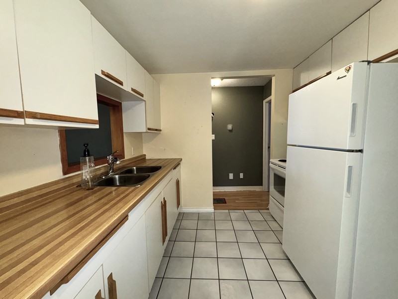 22 McDonald Street - Photo 6 of 20