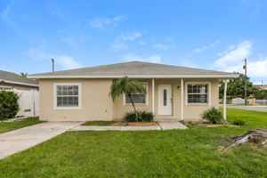 featured image of 6624 N Cameron Ave