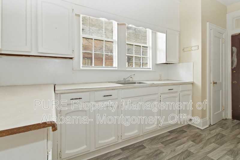 1308 Rosa L Parks Ave - Photo 6 of 20