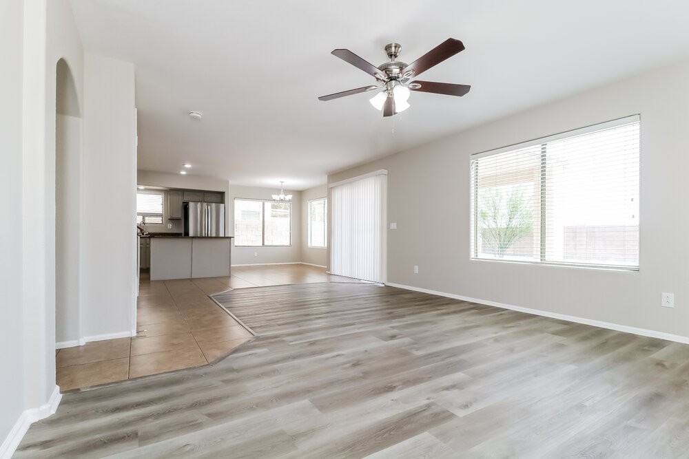 15853 W Diamond St - Photo 6 of 20