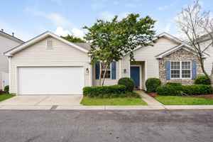 featured image of 8707 Meadowmont View Dr