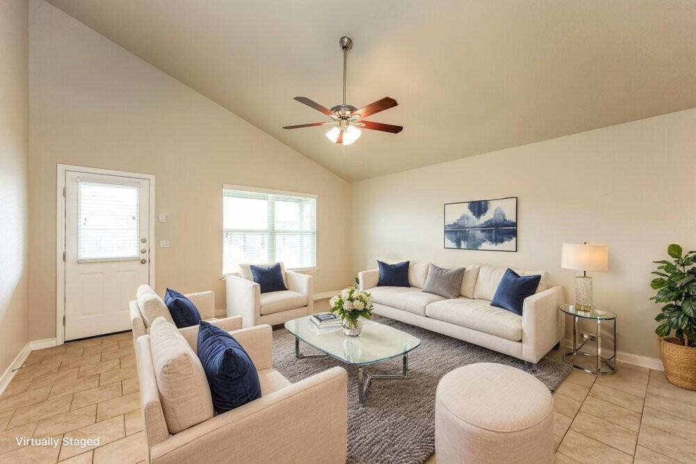14067 Cremello Fls - Photo 5 of 20