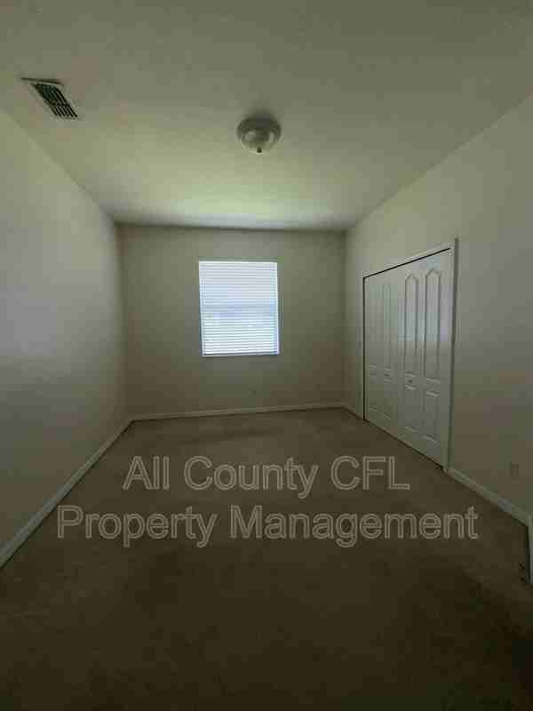 3414 Wilshire Way Rd - Photo 4 of 8
