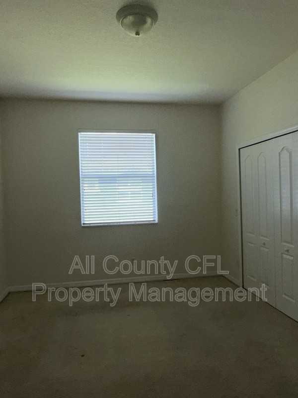 3414 Wilshire Way Rd - Photo 5 of 8