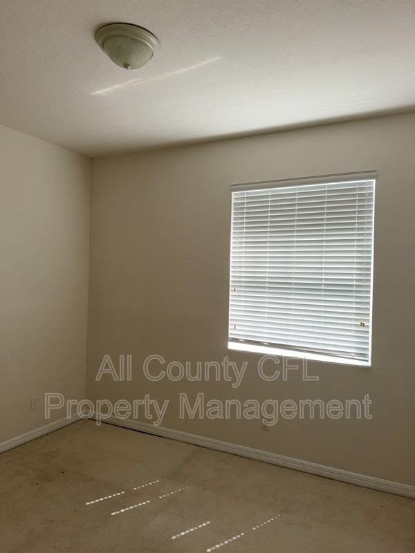 3414 Wilshire Way Rd - Photo 6 of 8