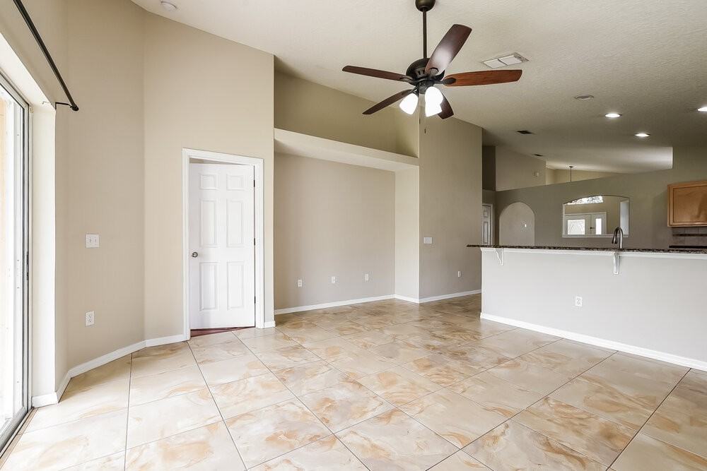14643 Lady Victoria Blvd - Photo 3 of 16