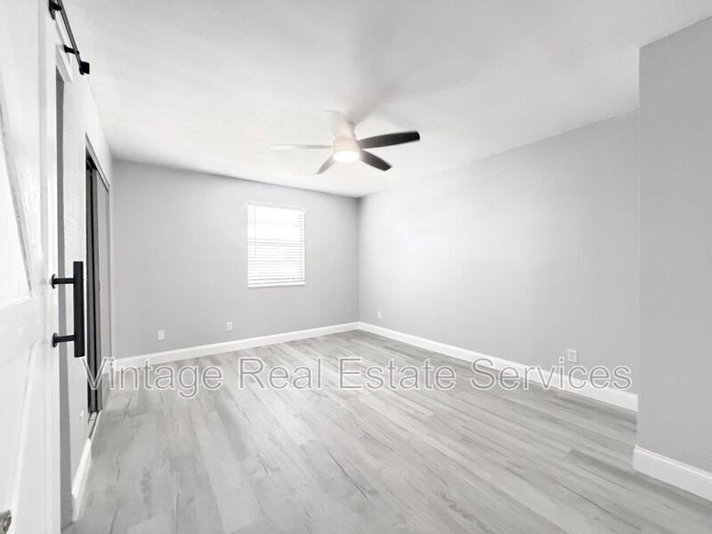 1231 Illinois Ave #1 - Photo 6 of 20