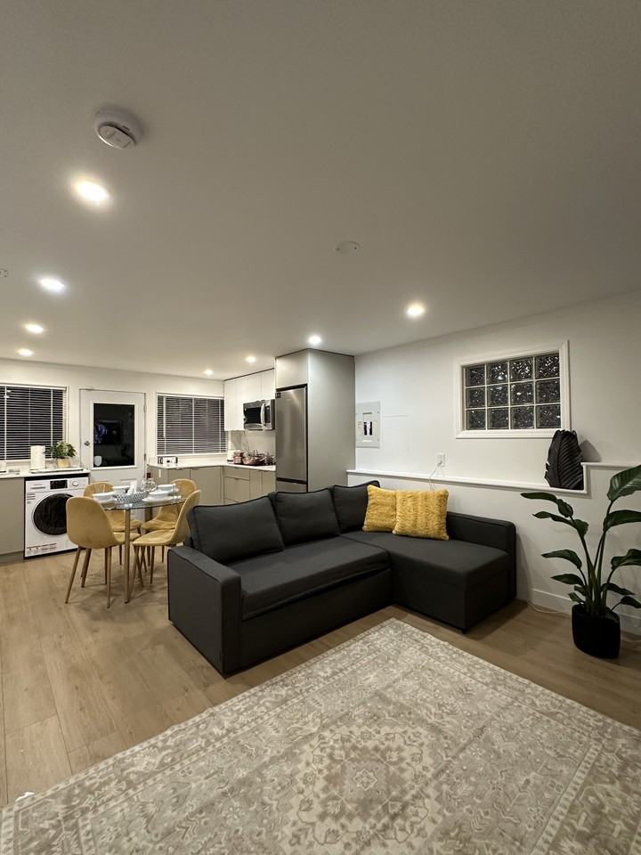 810 Burley Drive - Photo 4 of 40