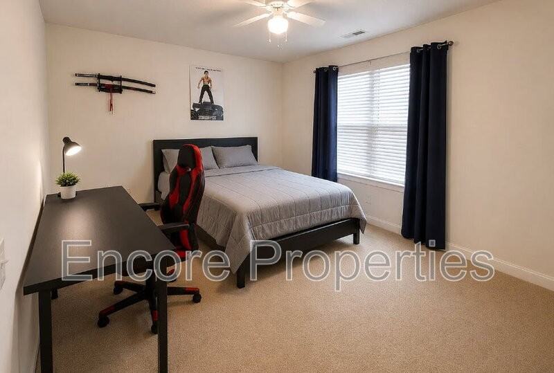 1617 Maddox Park Dr - Photo 6 of 8