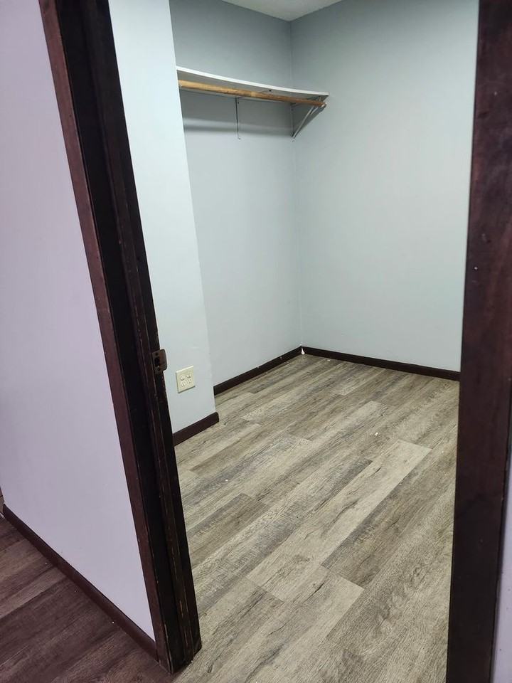 Village Green Apartment - Photo 2 of 7