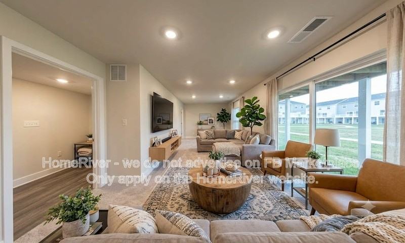 1217 Loch Ness Ln - Photo 2 of 42