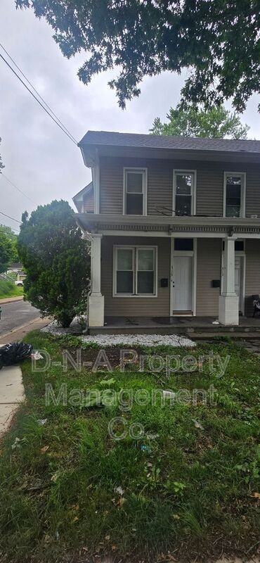 315 S Courtland St - Photo 2 of 11