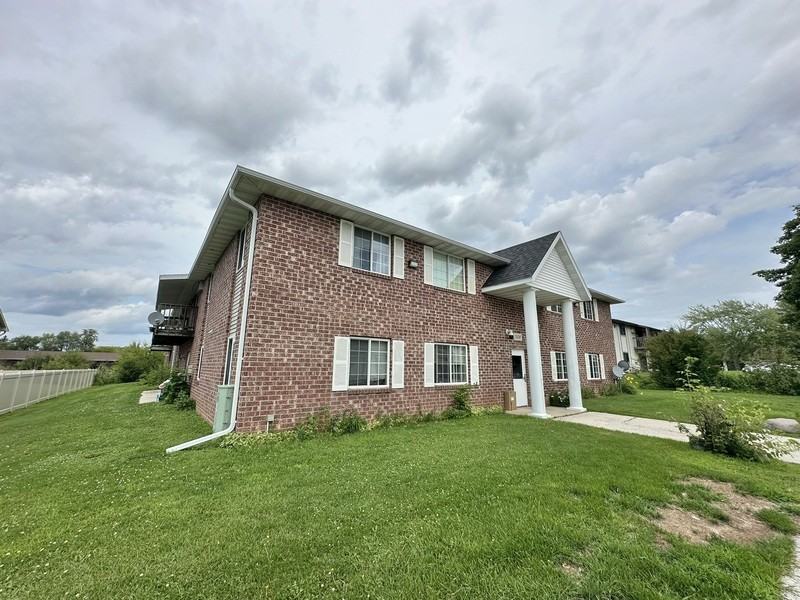 1508 Western Ave - Photo 7 of 8