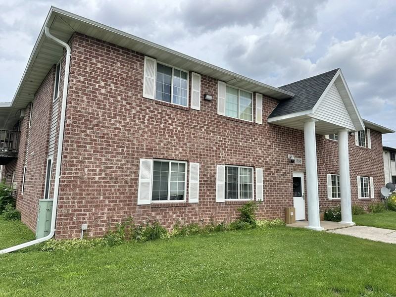 1508 Western Ave - Photo 2 of 8