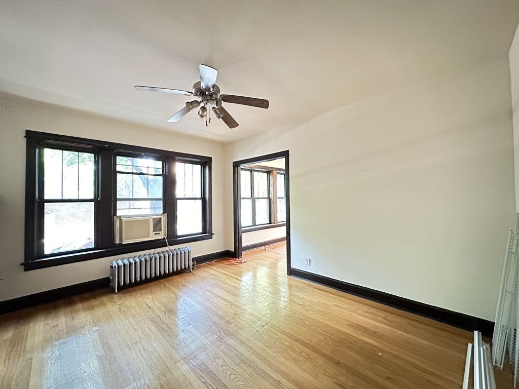 1949 W Cuyler Ave #1 - Photo 7 of 21