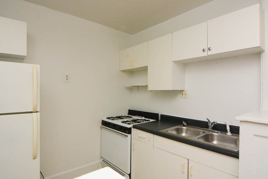 2336 N Spaulding Ave #1A - Photo 3 of 18