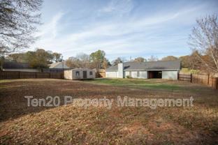 11036 Lee Rd - Photo 1 of 1