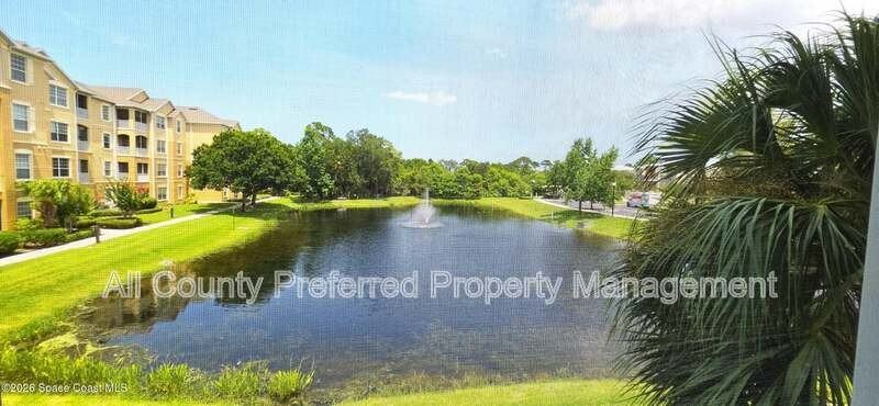 1576 Peregrine Cir #208 - Photo 2 of 19