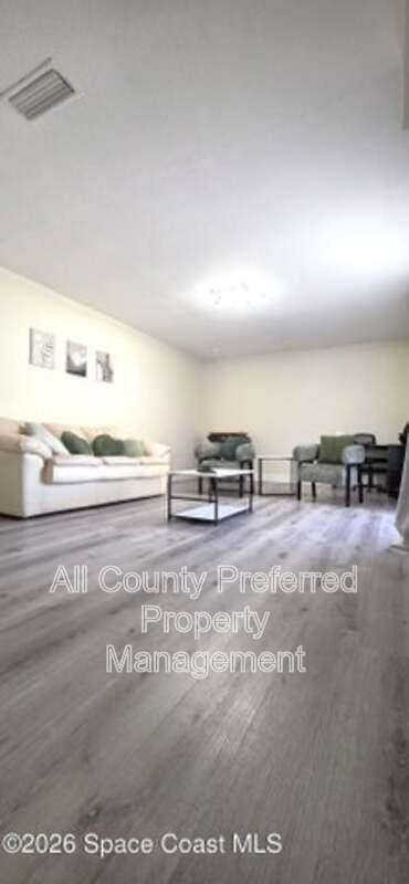 1642 S Park Ave - Photo 6 of 17