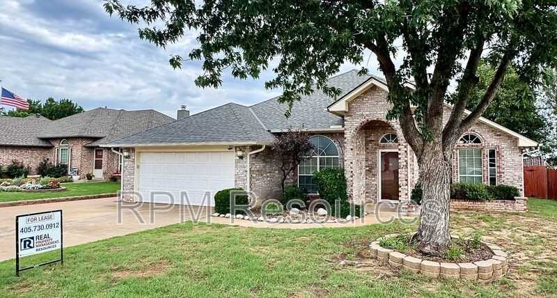 8205 Nw 83rd Ter - Photo 2 of 25
