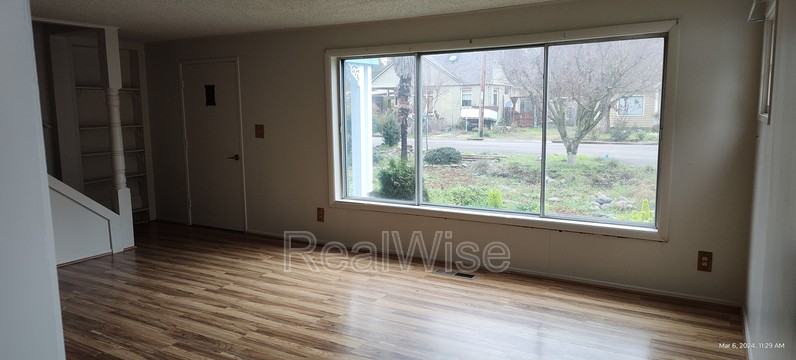 355 W Selmar Ct - Photo 2 of 30