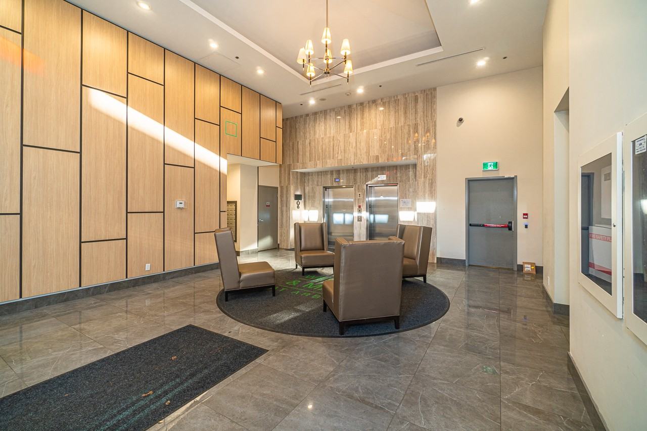 2033 West 10th Avenue - Photo 6
