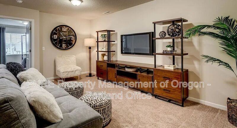 6714 Nw 158th Ave - Photo 3 of 22