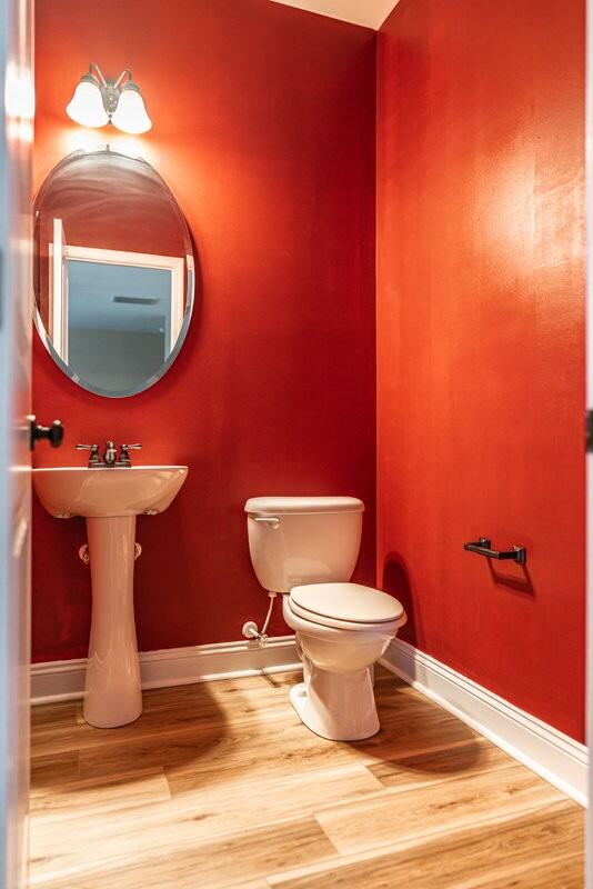 216 Tipperary St - Photo 5 of 34